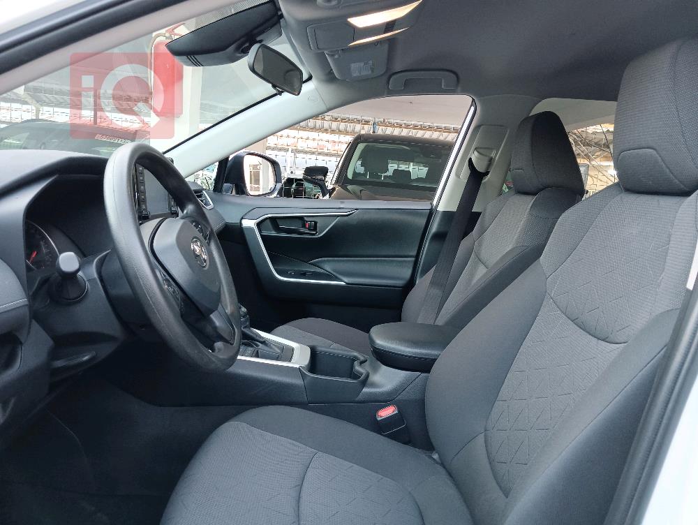 تويوتا راف 4